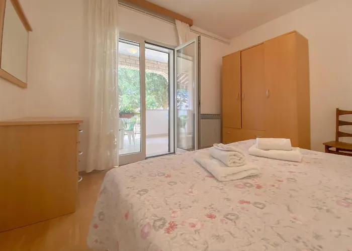 Elena Two Appartement